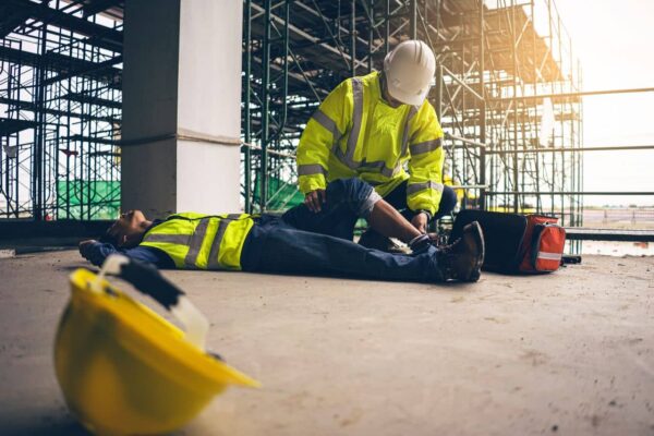 Emergency First Aid at Work Course (Level 3)